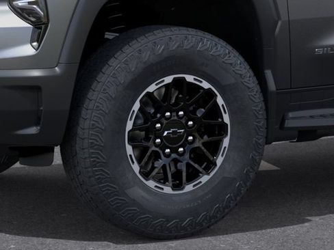 New 2026 Chevrolet Silverado EV Trail Boss w/ Premium Package AWD/4WD image 9