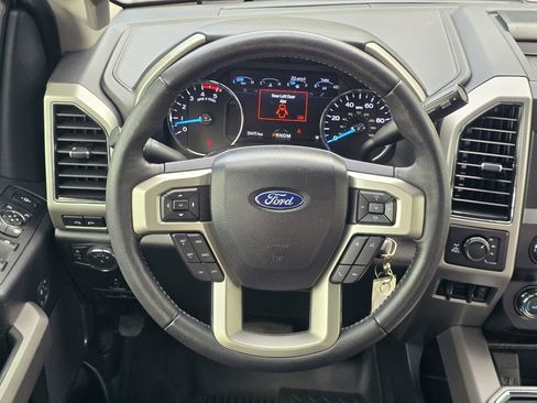 Used 2020 Ford F250 Lariat w/ Lariat Value Package AWD/4WD image 18