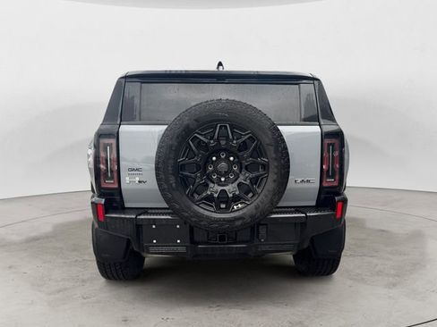 New 2025 GMC Hummer EV 2X w/ LPO, Sport Package image 4