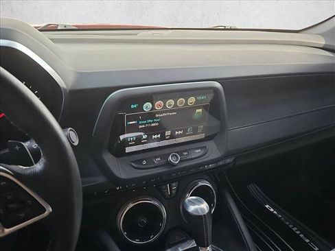 Used 2018 Chevrolet Camaro LT RWD image 15