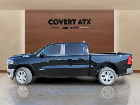 New 2026 RAM 1500 4x4 Crew Cab image 2