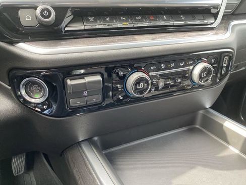 New 2026 Chevrolet Silverado 2500 LTZ w/ LTZ Convenience Package image 18