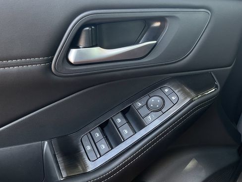 New 2026 Nissan Rogue Dark Armor FWD image 15