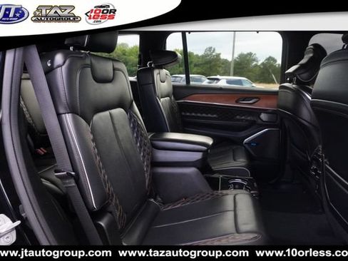 Used 2022 Jeep Grand Cherokee L Summit w/ Advanced Protech Group IV AWD/4WD image 20