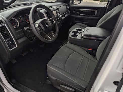 Used 2024 RAM 1500 Classic Warlock image 9