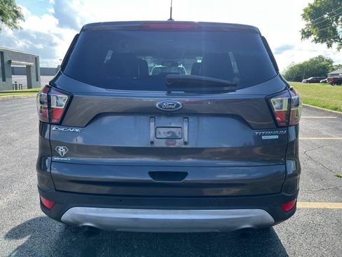 Used 2017 Ford Escape Titanium FWD image 4