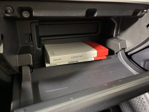 Certified 2025 Toyota 4Runner SR5 image 25