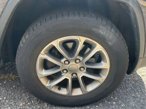 Used 2014 Jeep Grand Cherokee Limited AWD/4WD image 18