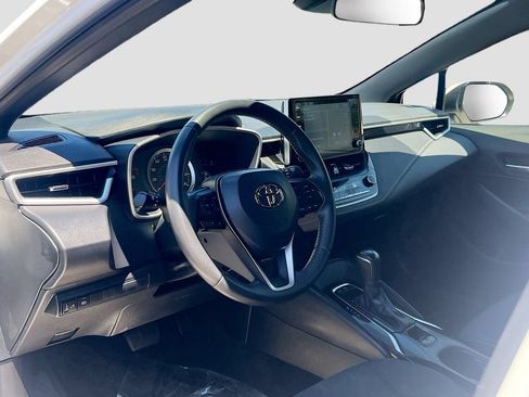 Used 2022 Toyota Corolla SE FWD image 9