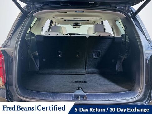 Used 2021 Hyundai Palisade SEL w/ Premium Package image 11