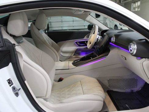 New 2025 Mercedes-Benz AMG GT 43 image 11