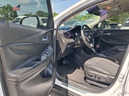 Used 2021 Buick Encore GX Select FWD image 10