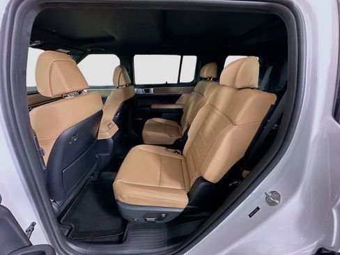 New 2026 Hyundai Santa Fe Calligraphy image 17