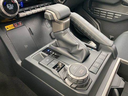 New 2026 Toyota 4Runner Limited image 28