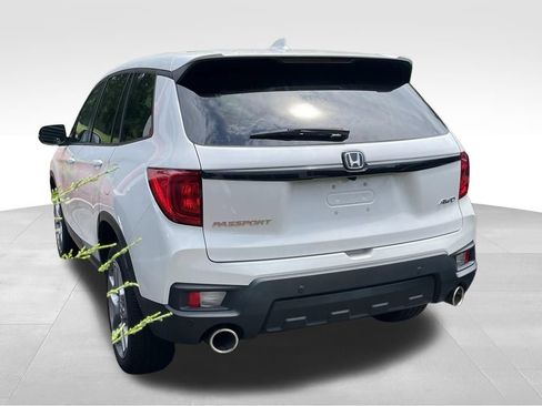 Used 2024 Honda Passport EX-L image 5