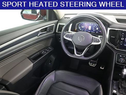 Used 2021 Volkswagen Atlas SEL Premium image 17