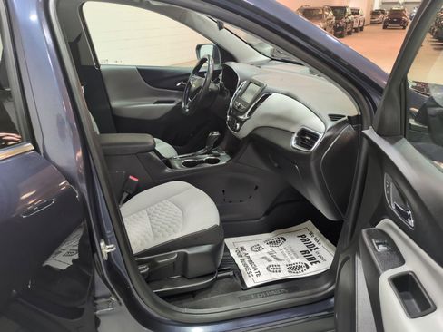 Used 2018 Chevrolet Equinox LT AWD/4WD image 10