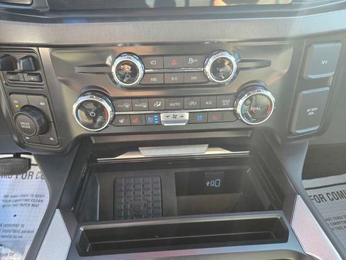 Certified 2025 Ford F350 Platinum image 15