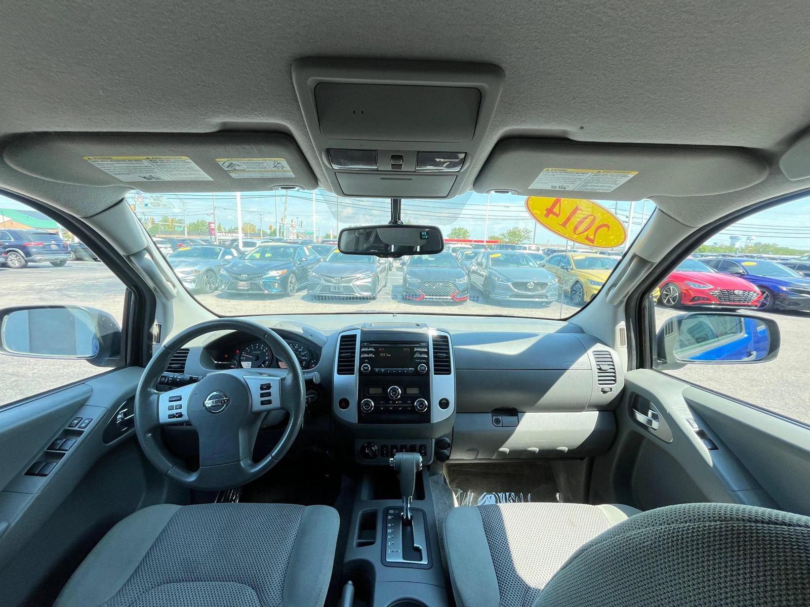 Used 2014 Nissan Frontier SV w/ SV Value Truck Package AWD/4WD image 39