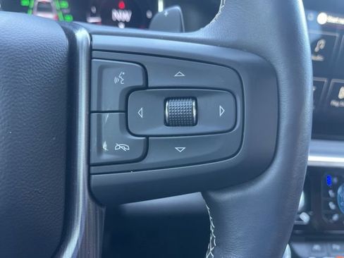 Used 2023 GMC Sierra 1500 Denali Ultimate image 25
