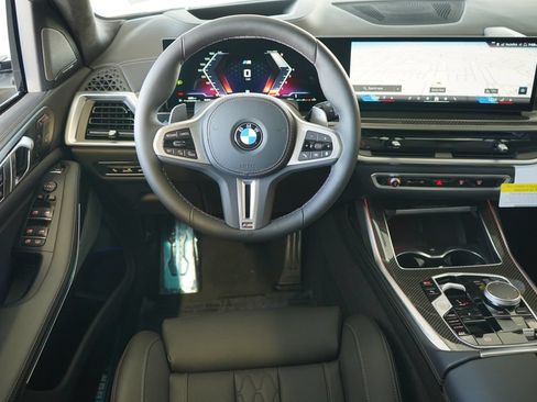 Used 2026 BMW X7 M60i w/ Climate Comfort Package AWD/4WD image 12