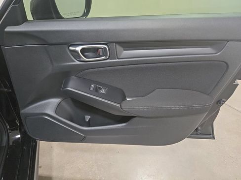 Used 2025 Honda Civic Sport image 23