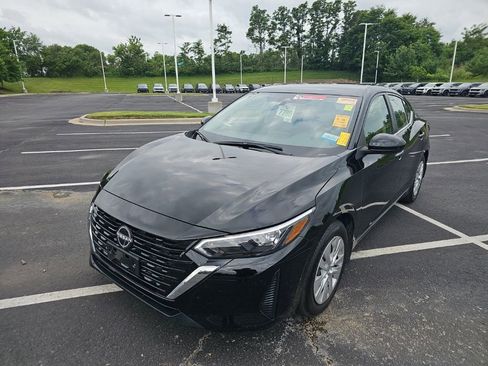 Used 2025 Nissan Sentra S FWD image 1