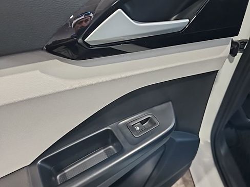 New 2026 Volkswagen Taos S AWD/4WD image 21