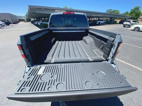 Used 2023 Nissan Frontier PRO-4X w/ Pro Convenience Package AWD/4WD image 23