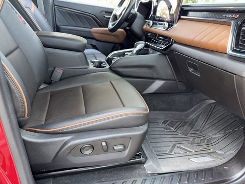 Used 2023 GMC Canyon AT4 w/ AT4 Premium Package image 19