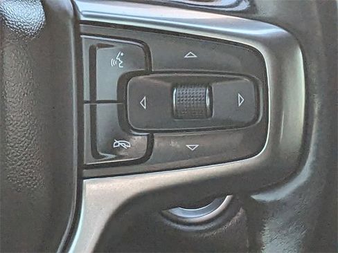 Used 2021 Chevrolet Suburban Premier w/ Premium Package image 22