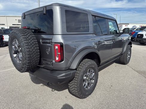 New 2025 Ford Bronco Badlands image 5