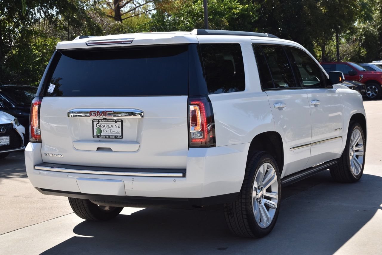 Used 2017 GMC Yukon Denali w/ Open Road Package AWD/4WD image 8