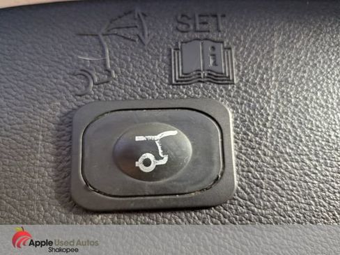 Used 2017 Ford Escape Titanium AWD/4WD image 11