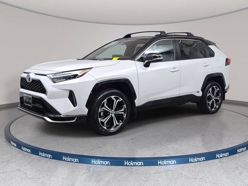 Used 2025 Toyota RAV4 XSE w/ Weather Package AWD/4WD image 1