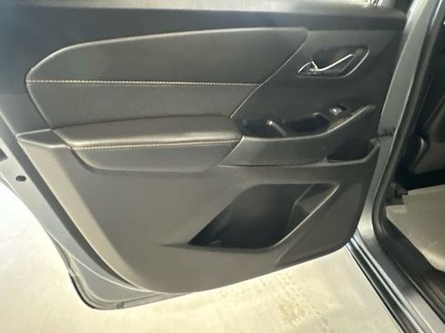 Used 2019 Chevrolet Traverse Premier image 33