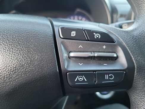 Used 2023 Hyundai Kona SEL image 8