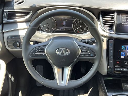 Used 2023 INFINITI QX50 Luxe FWD image 20