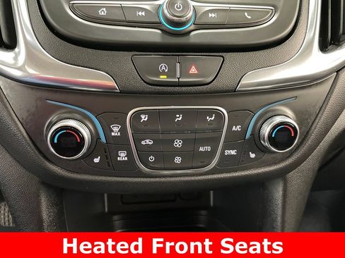 Used 2024 Chevrolet Equinox LT FWD image 8