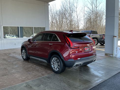 Used 2019 Cadillac XT4 Premium Luxury w/ Cold Weather Package image 20