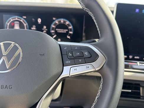 New 2026 Volkswagen Tiguan SE AWD/4WD image 18