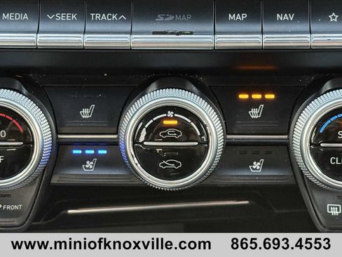 Used 2019 Genesis G70 3.3T Advanced w/ Elite Package image 23