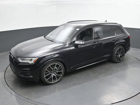 Used 2021 Audi Q7 3.0T Prestige w/ Prestige Package AWD/4WD image 37