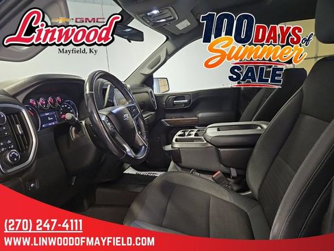 Used 2019 Chevrolet Silverado 1500 RST AWD/4WD image 12