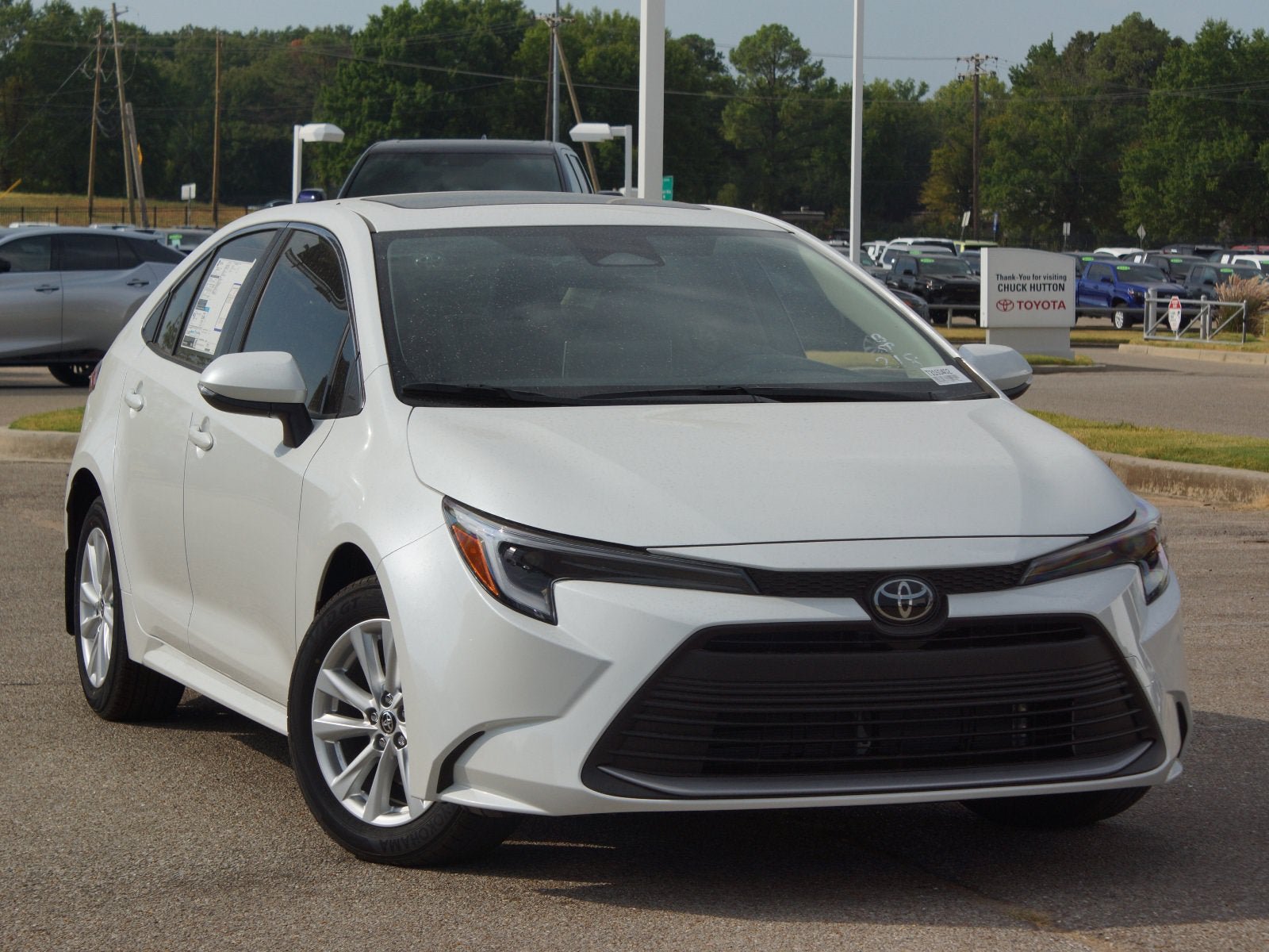 Used 2026 Toyota Corolla XLE FWD image 29