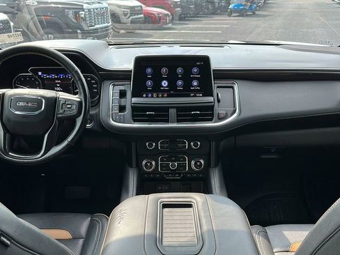 Used 2021 GMC Yukon AT4 w/ AT4 Premium Plus Package image 10