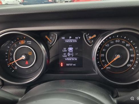 Used 2023 Jeep Wrangler Sport S image 4