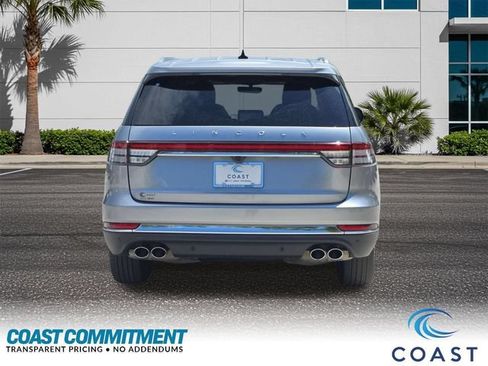 Used 2023 Lincoln Aviator Reserve w/ Equipment Group 201A AWD/4WD image 7