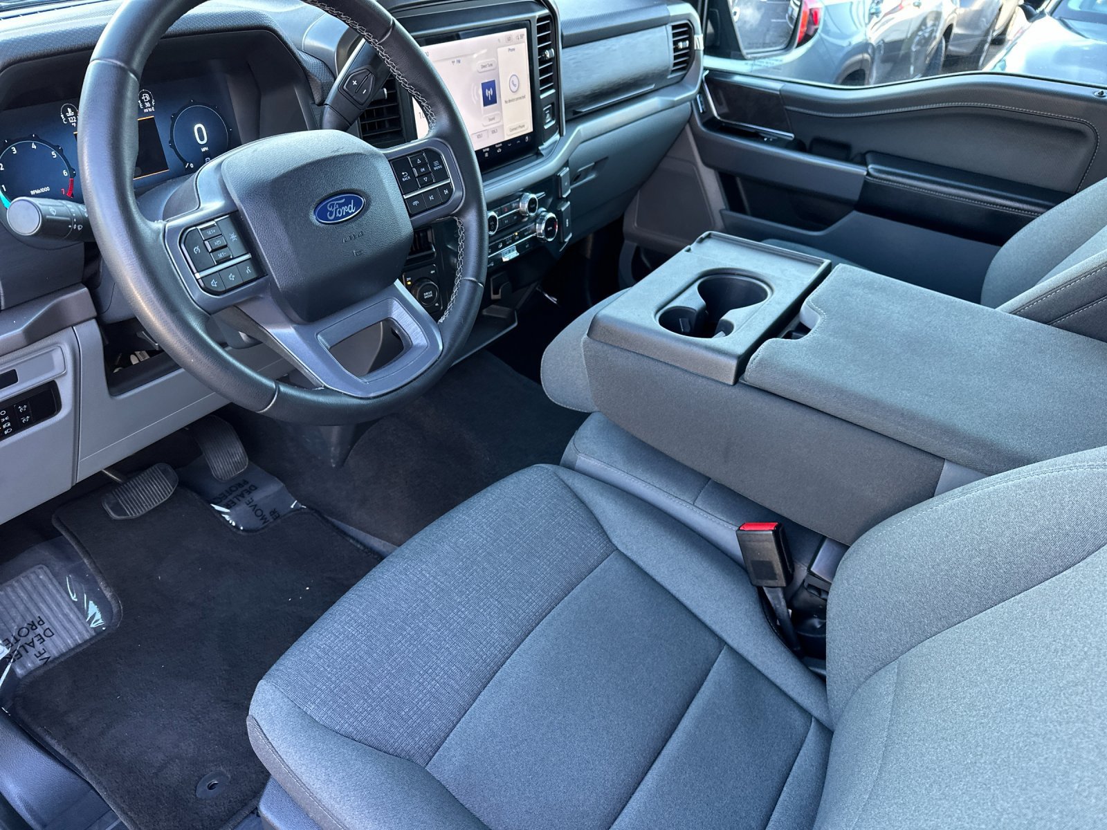 Used 2025 Ford F150 XLT w/ Equipment Group 301A Standard AWD/4WD image 9