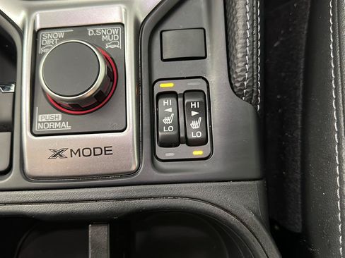 Used 2024 Subaru Forester Touring AWD/4WD image 13